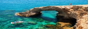 CyprusSeaRockBridge-800x267