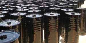 Bitumen-Barrels-560x280